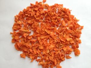 Buy cheap ISO HACCP FDA HALAL Certified Low Sugar 20kg Package Pure Dried Carrot Granules product