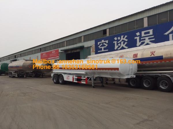 60T 3 Axles Fuel Oil Tank Trailer With 12.00R20 Tire