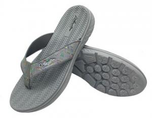 Buy cheap Custom Logo Fashion Mens Sports Slippers EVA Stylish Flip Flop product