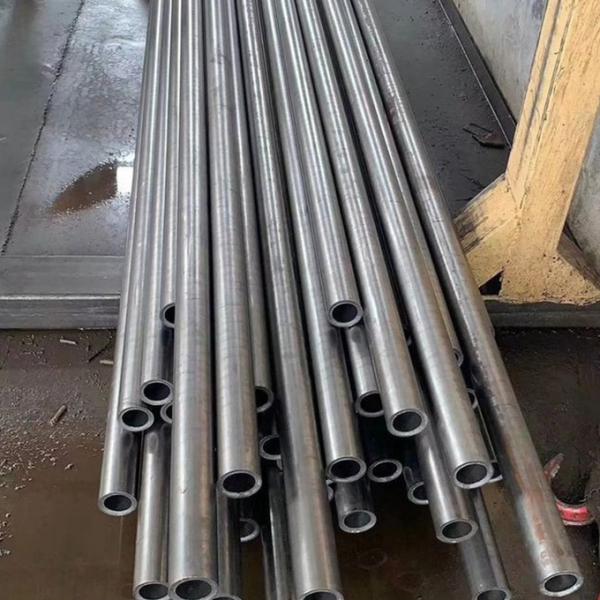 ASTM A295 52100 SAE 52100 Round Bearing Steel Tube , Thick Wall Stainless Steel Tubes 0