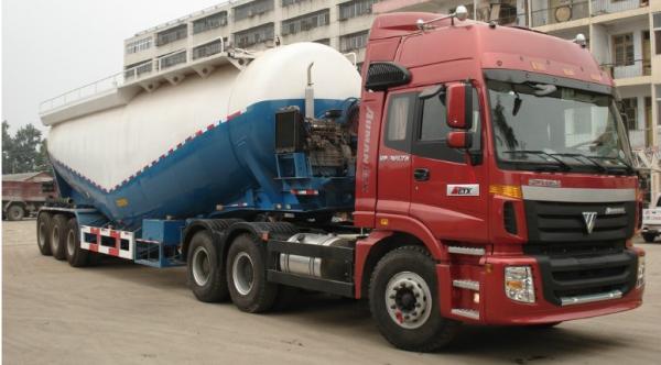 V Shape Bulk Cement Truck With 68m3 Volume CCC/ ISO/SGS Certification
